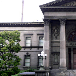大阪府立中之島図書館 大阪旅行・観光スポット