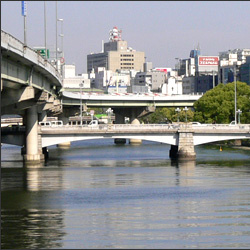 難波橋 大阪旅行・観光スポット